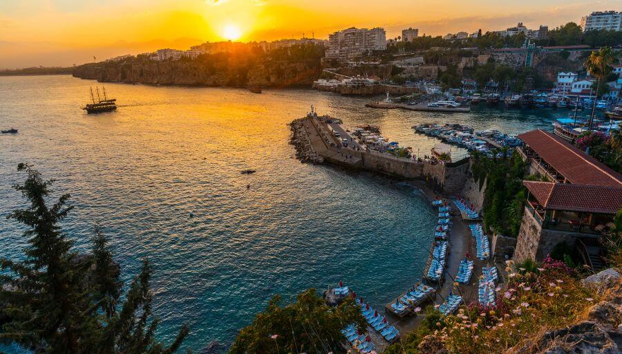 Antalya City Tour with Dolphin Show photo 6